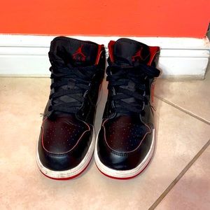 Air Jordan 1 Mid’s Lance Mountain Bred